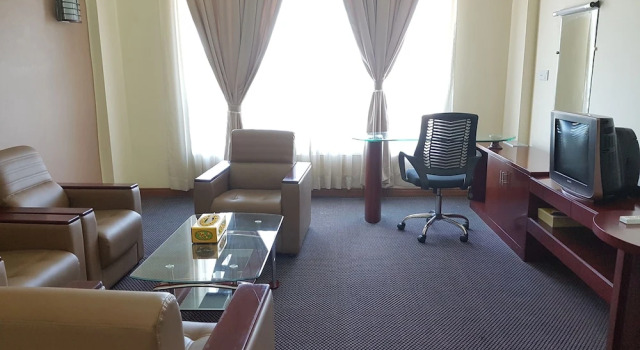 Номер Executive Zabu Thiri Hotel