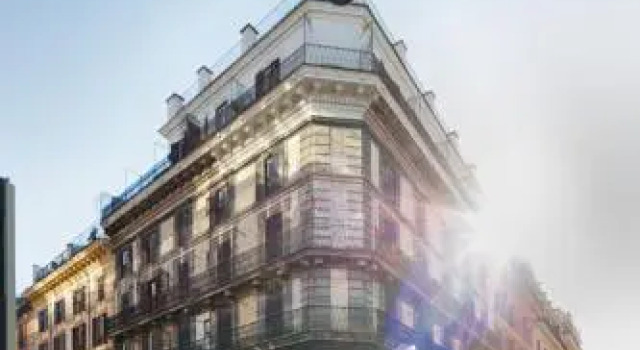 Midnight in Rome Guest House, Забронировать Гостевой дом Отели Рима с парковкой, рядом с Универмаг La Rinascente, Парковка