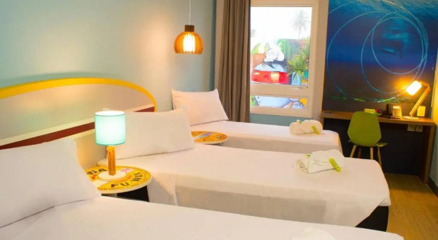Трёхместный номер Standard Golden Tulip Guarujá - Antigo Delphin Surf Hotel