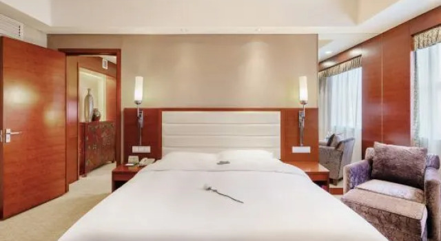 Люкс c 1 комнатой Huayue Hotel