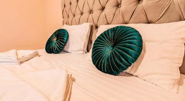 Люкс Lotos Rooms Nis Free Parking
