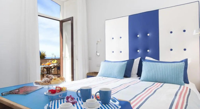 Amore Rentals - Appartamento La Terrazza Sul Porto 2