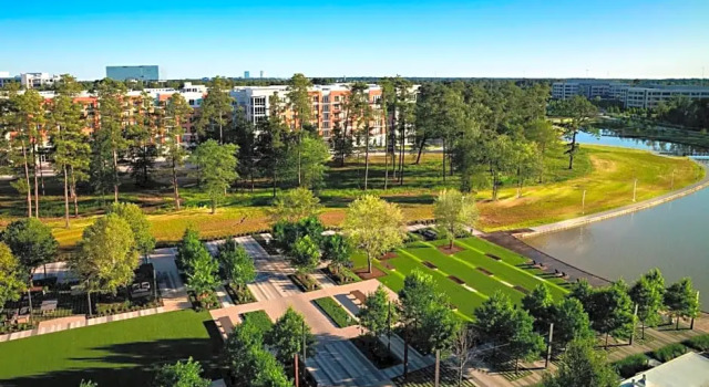 Полулюкс Houston CityPlace Marriott at Springwoods Village