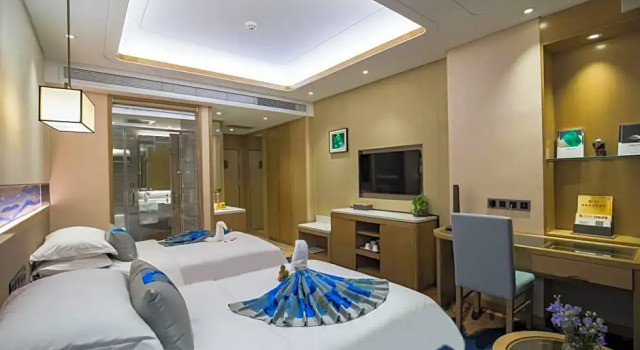 Двухместный номер Superior Kunming Golden Spring Hotel