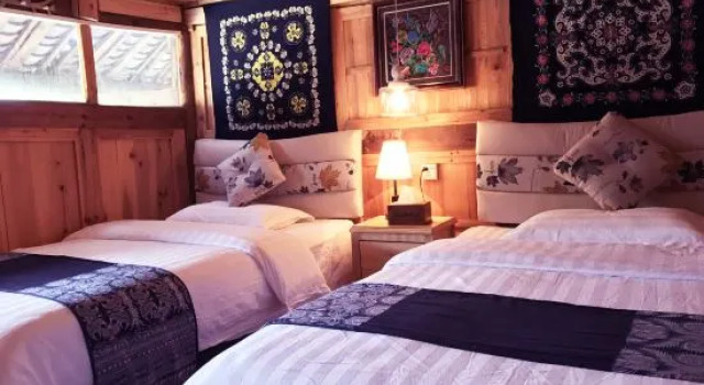 Номер Economy Xijiang Qianhu Miaozhai Guzang Home Inn