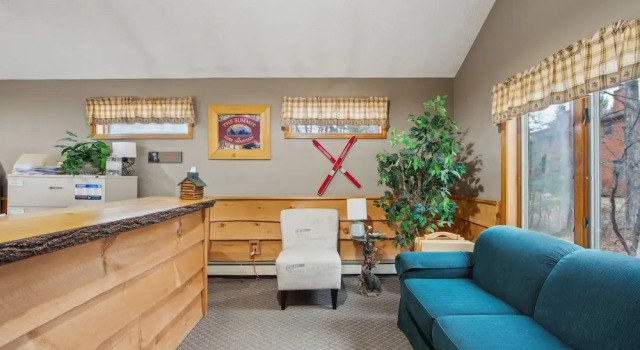 Peaceful Valley 72i - A Cozy Mountain Retreat 2 Bedroom Townhouse by The Summit at Gore Mountain