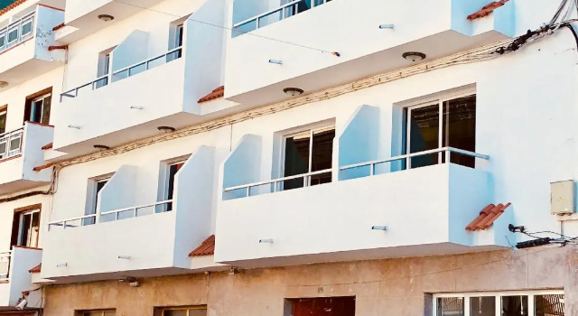 Apartamentos Frontera