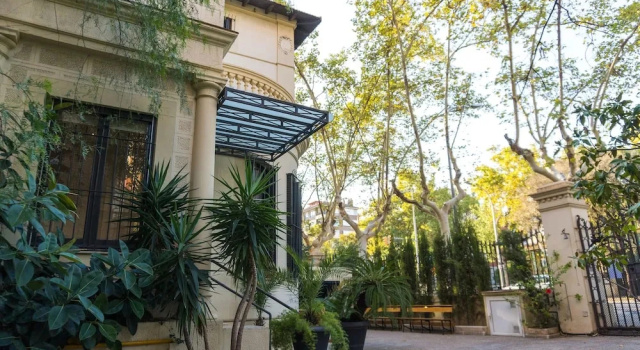 Leevin Stay Hostel, Забронировать Хостел Недорогие отели Барселоны, рядом с Ворота усадьбы Миральес, недорого