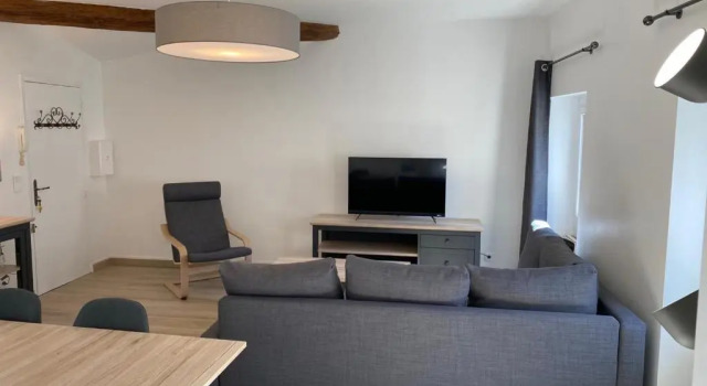 Апартаменты Nice 43 M2 With Wifi Downtown Avignon
