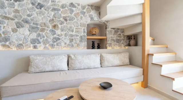 Alaya Suites