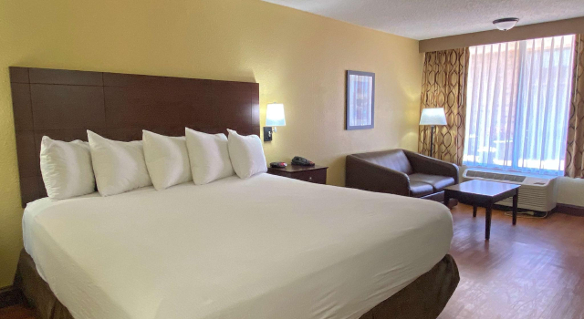 Двухместный номер Standard Отель Greenville Airport Inn