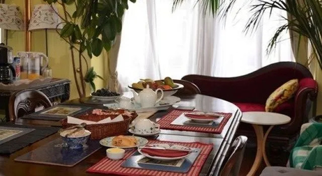 The Gardens Guest House, Забронировать Гостевой дом Отели Большого Лондона с завтраком, Завтраки