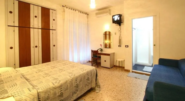 Hotel Onda Marina, Забронировать Отель Отели в центре Мизано-Адриатико, в центре