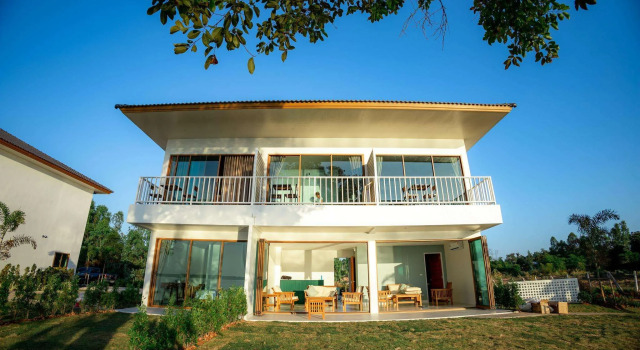 Lake House Naka Cave, Book Hotel Bueng Khong Long 