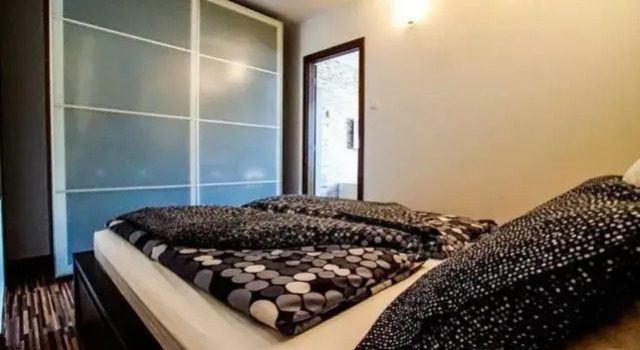 Am-Residence No. 19