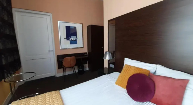 Двухместный номер Comfort Hotel De Villa