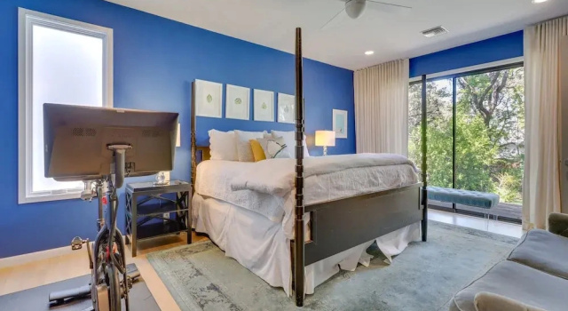 Коттедж Modern Austin Home w/ Yard ~ 1 Mi From Acl!