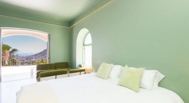 Люкс с видом на море The White Camel Villa