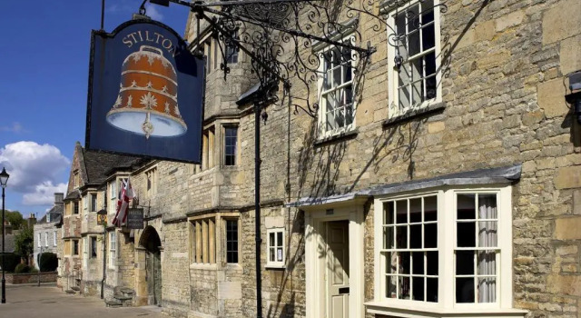 The Bell Inn Stilton, Rezervasyon Otel Peterborough 