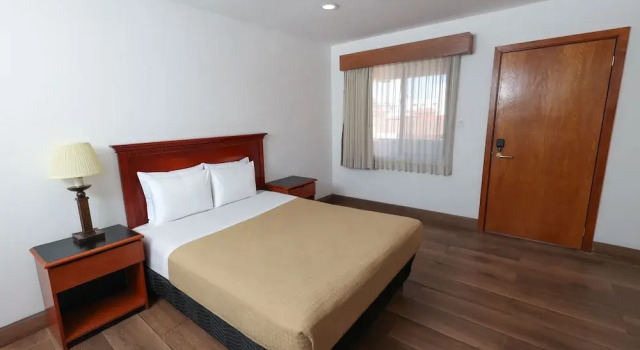 Номер Standard Hotel El Ejecutivo Tijuana