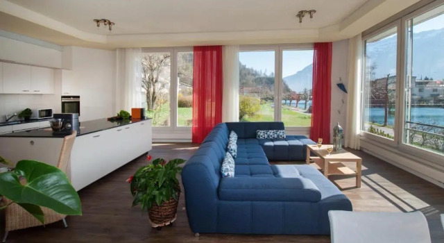 Люкс Deluxe HOP Apartments & Suites