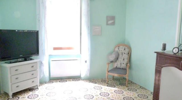 House With 3 Bedrooms in Quintillan, With Furnished Terrace and Wifi -, Book Hotel Baixas Languedoc-Roussillon
