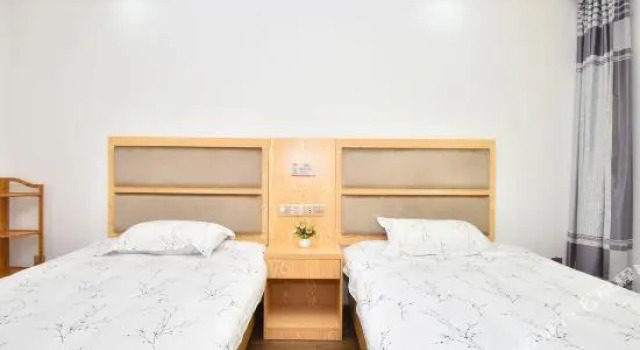 Yiyuanchun Shanju Hotel, Prenota Hotel Hotel a Anhui con parcheggio, Parcheggio