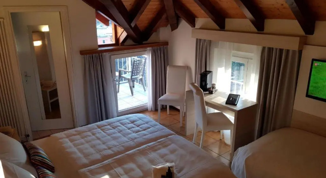 Номер Standard @ Home Hotel Locarno