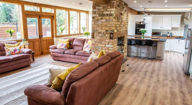 Luxury Immaculate Barn in Beautiful Rural Location, Забронировать Отель Отели Англии 3 звезды, 3*