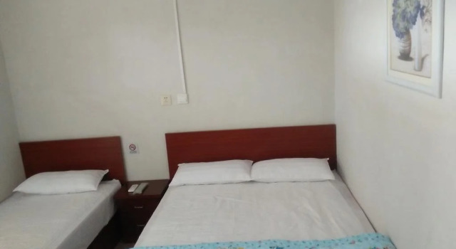 Sunshine fishing music Ren Jia Tai Cun Lan Su Hotel