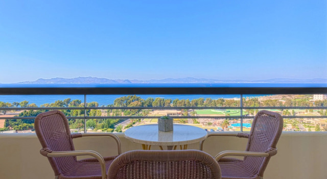 Полулюкс Superior с частичным видом на море Kipriotis Panorama Hotel & Suites by Anayia All Inclusive Resorts