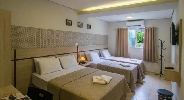 Четырёхместный номер Standard EcoMAPP Hotel