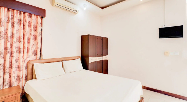 Люкс Collection O Putri Inn Homestay