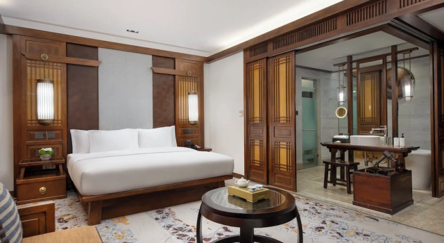 Двухместный номер Classic с видом на сад InterContinental Lijiang Ancient Town Resort by IHG