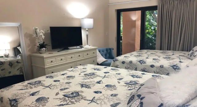 Makena Surf Resort #C-102 by Ali'i Resorts, Забронировать Курортный отель Макена Уэйлея