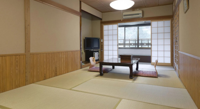 Yunohira Onsen Ryokan Kamiyanagiya