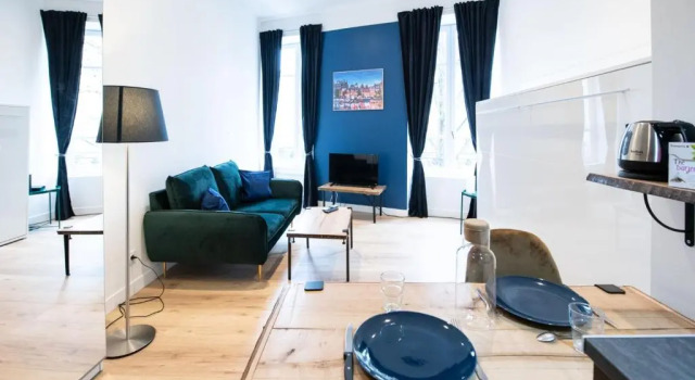 Апартаменты Le Romanée - Très joli studio moderne tout confort proche place Valmy