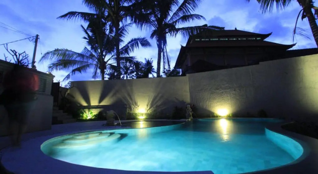 Mahanadewi Villa