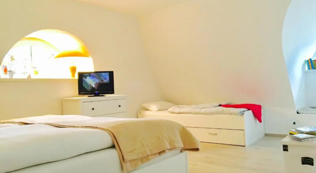 Maisonette-Fewo unter Reet, 50m zum Meer, Strandidyll Zingst