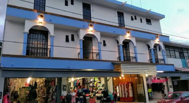 Hotel Central