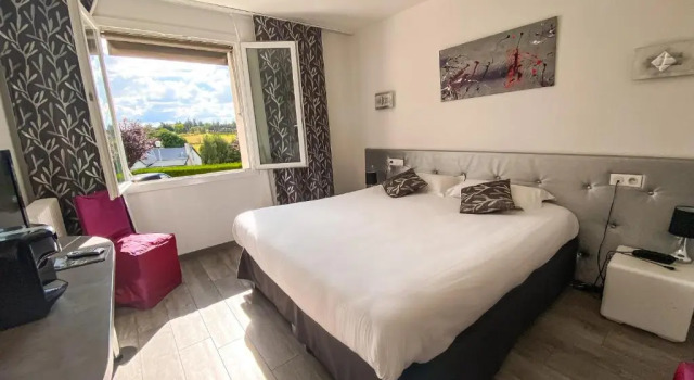 Номер Standard Logis Hôtel et Spa Chez Camillou
