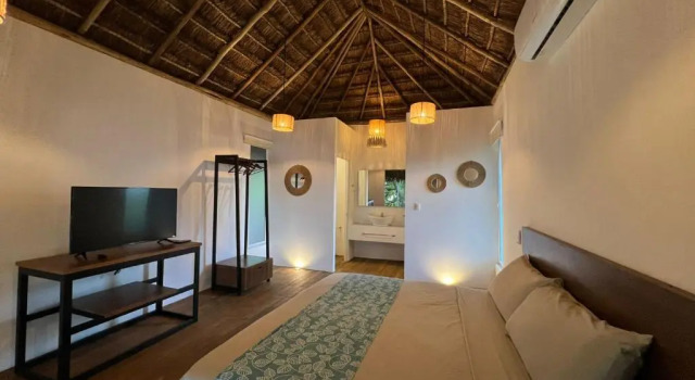 Бунгало Deluxe Casa Aakal Lagoon Front