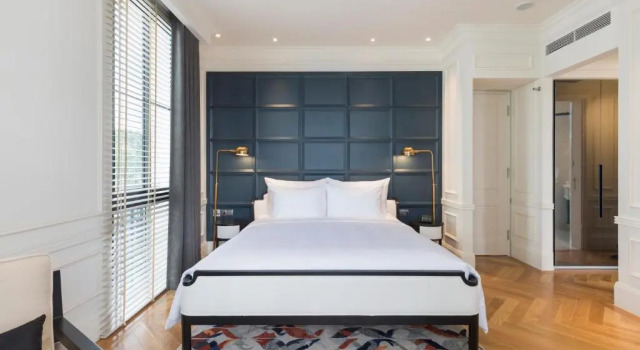 Люкс Bach Suites Saigon, a Member of Design Hotels