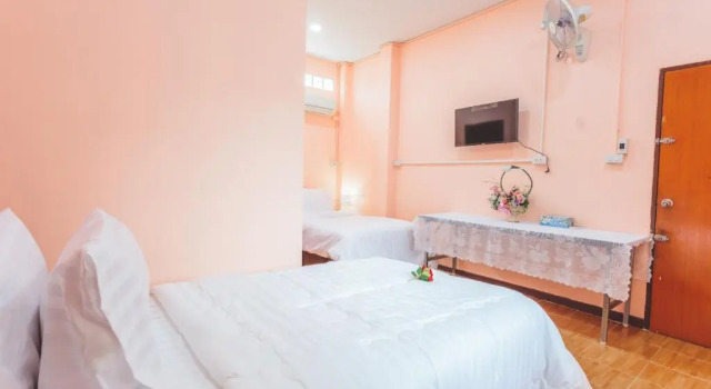 Gaiwandhanat Homestay, Забронировать Гостевой дом Гостевые дома Бангкока, рядом с Бан И Хан, Гостевой дом