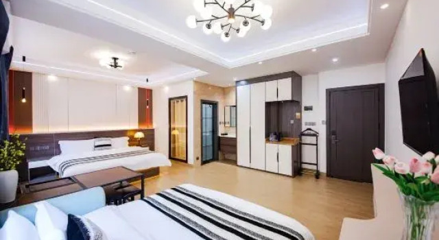 Люкс Deluxe Mengjiao Island Lanjing Homestay (Lianchi Ao Beach Store)
