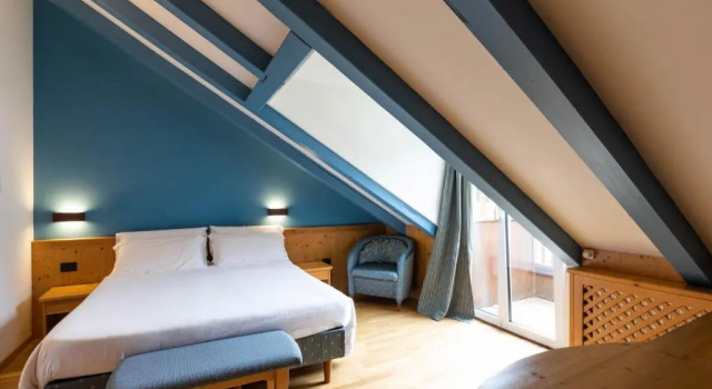 Полулюкс Hotel Medil