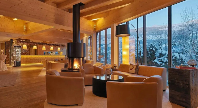 Mia Alpina - Zillertal family retreat, Rezerwuj Hotel Hotele w Tyrol z parkingiem, Parking