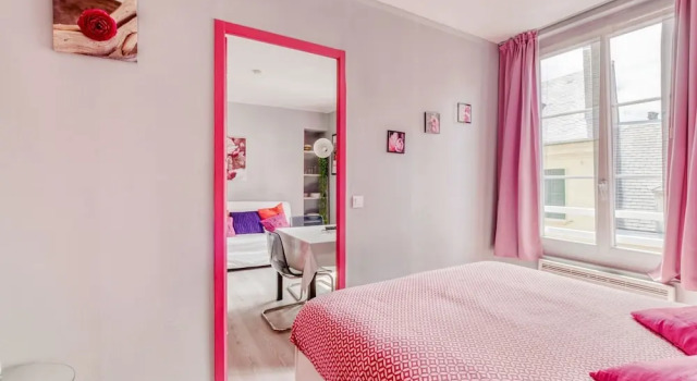 Cosy Studio Apartment in Honfleur near Harbour, Забронировать Апартаменты/квартира Онфлер 