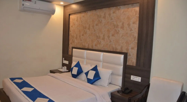 Номер Premium Hotel Krishna