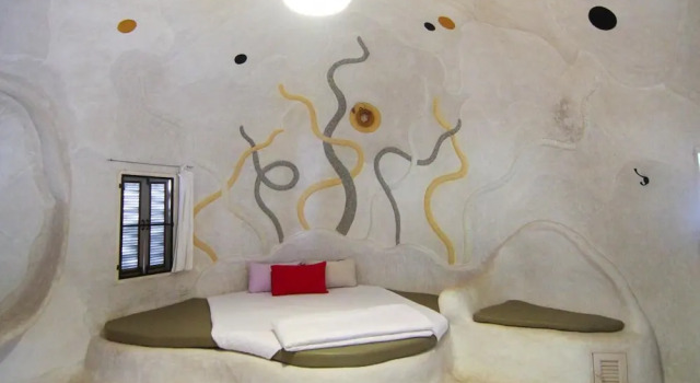Бунгало Deluxe Naidee Sculptured Huts